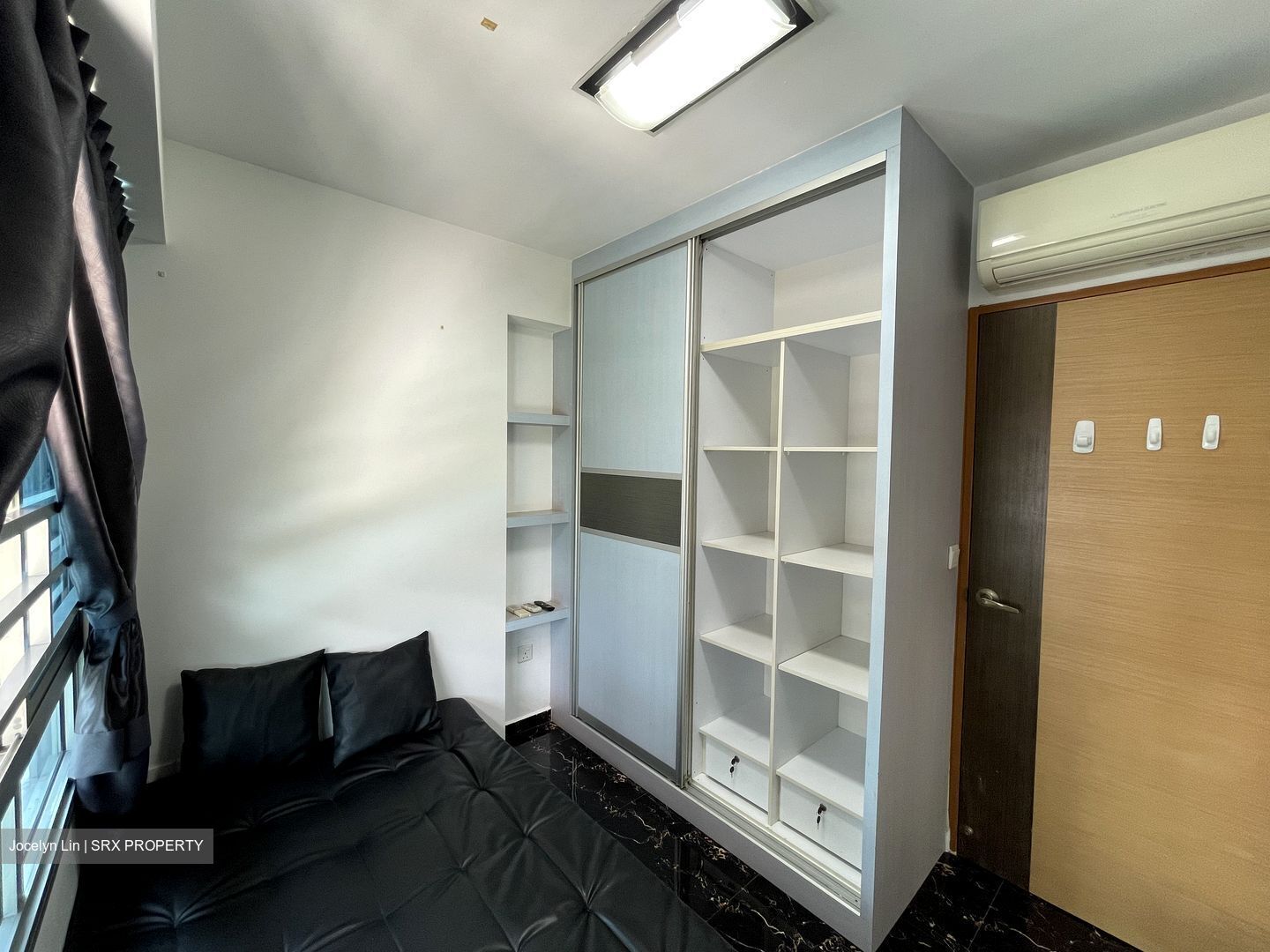 Commonwealth Drive (Queenstown),  #401279491
